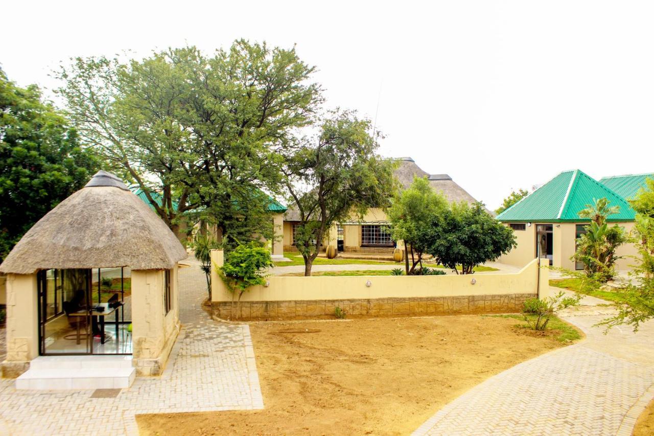 Zoe Bush Lodge Pretoria-Noord Buitenkant foto