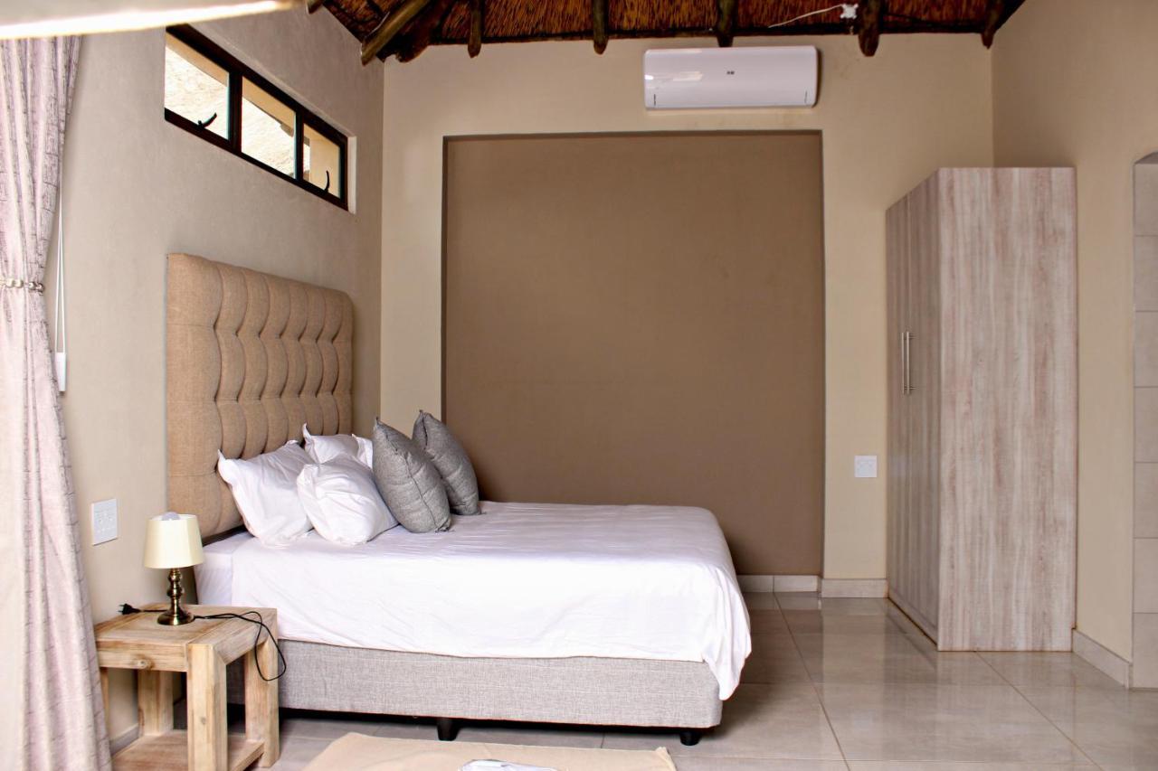 Zoe Bush Lodge Pretoria-Noord Buitenkant foto